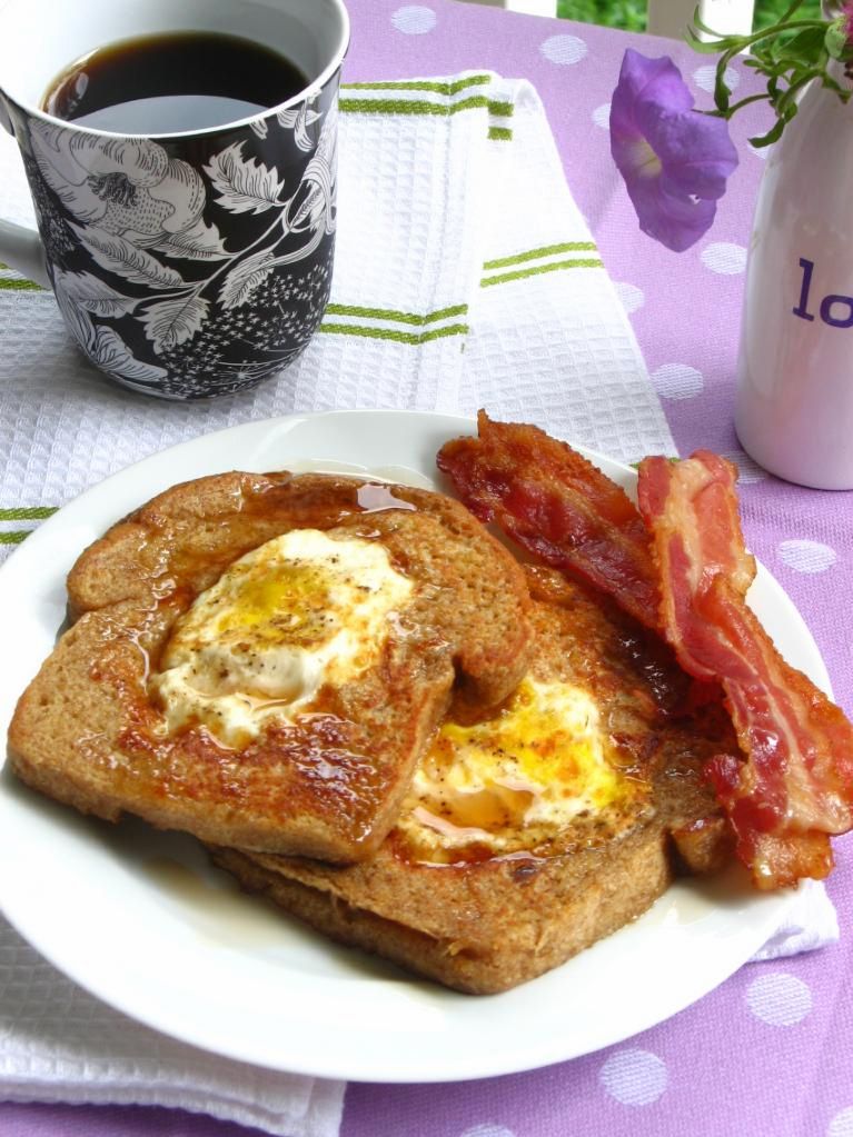 Eggs in a French Toast Basket Willow Bird Baking